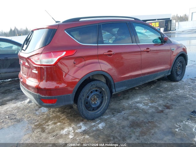 1FMCU0GX6FUC83411 Ford ESCAPE SE