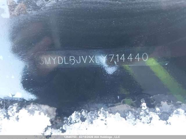 3MYDLBJVXLY714440 Toyota Yaris Xle