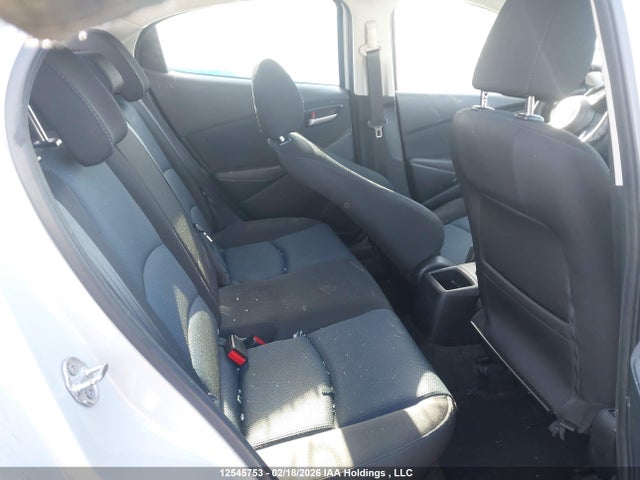 3MYDLBJVXLY714440 Toyota Yaris Xle