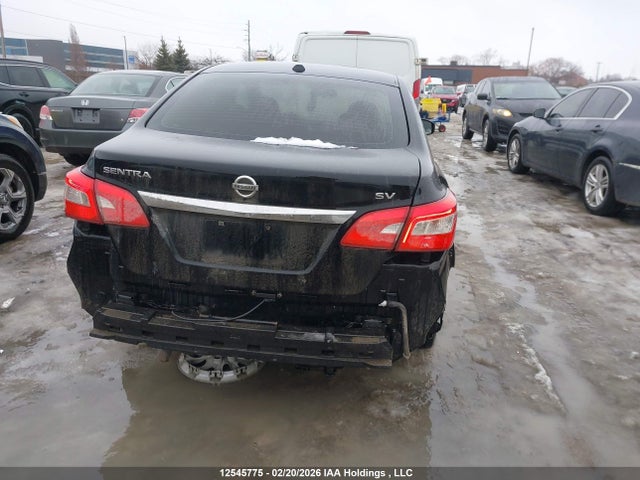 3N1AB7AP0KY215098 Nissan Sentra 1.8 S/1.8 Sv