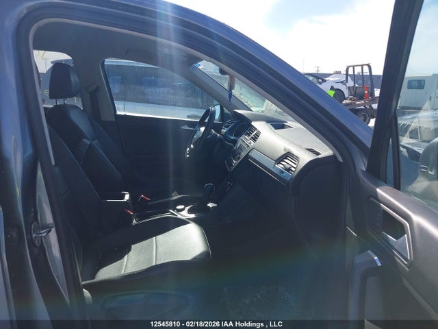 3VV2B7AX1LM136163 Volkswagen Tiguan Comfortline/iq Drive