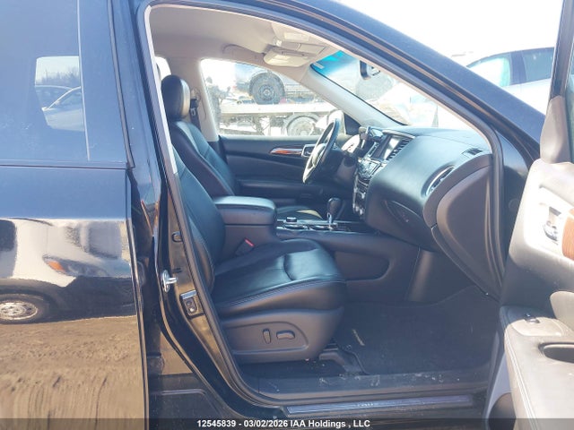 12545839 :رقم المزاد ، 5N1AR2MM0EC647356 vin ، 2014 Nissan Pathfinder مزاد بيع