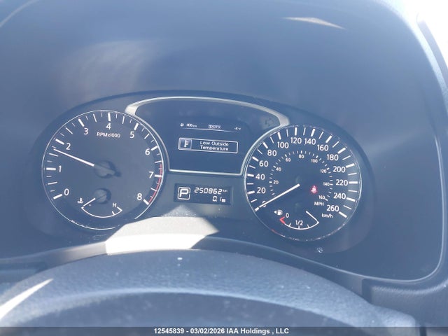 12545839 :رقم المزاد ، 5N1AR2MM0EC647356 vin ، 2014 Nissan Pathfinder مزاد بيع