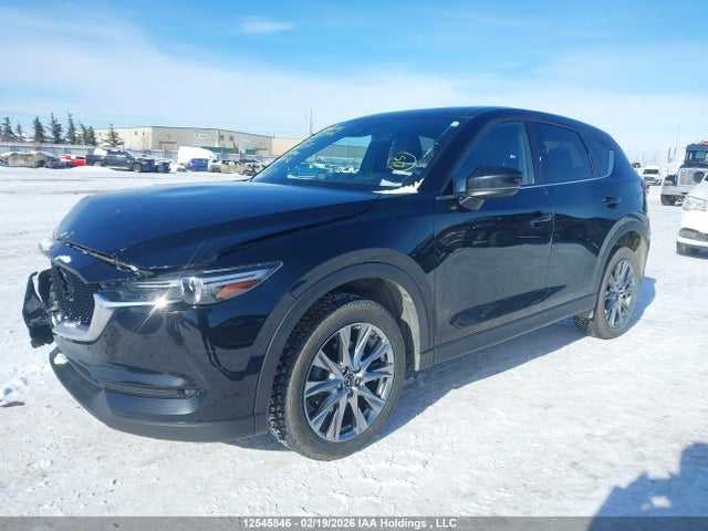 JM3KFBEY9K0610717 Mazda Cx-5 Signature