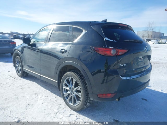JM3KFBEY9K0610717 Mazda Cx-5 Signature