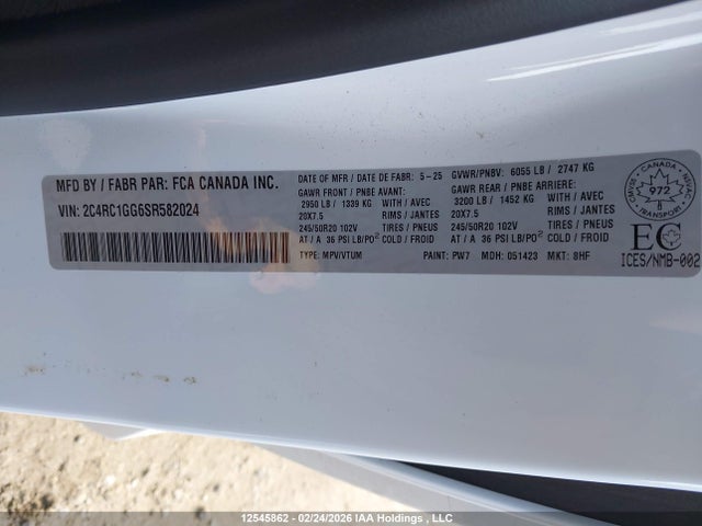 Chrysler Pacifica Limited 2025 2C4RC1GG6SR582024 Image 9