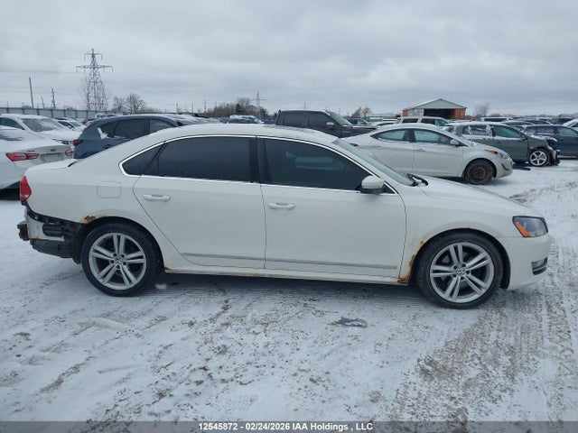 12545872 :رقم المزاد ، 1VWCN7A3XDC101502 vin ، 2013 Volkswagen Passat Sel مزاد بيع