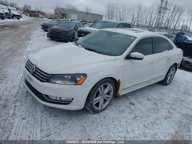 12545872 :رقم المزاد ، 1VWCN7A3XDC101502 vin ، 2013 Volkswagen Passat Sel مزاد بيع