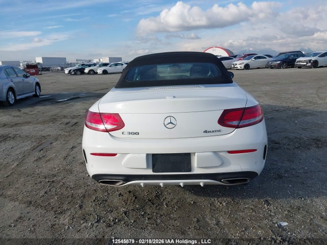 WDDWK4KB8HF588142 Mercedes-Benz C 300 4matic