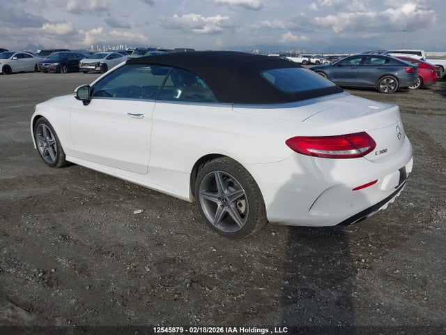 WDDWK4KB8HF588142 Mercedes-Benz C 300 4matic