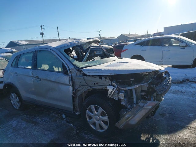 2025 Mitsubishi Rvr Es მანქანა იყიდება აუქციონზე, vin: JA4AJUAU0SU604342, აუქციონის ნომერი: 12545888