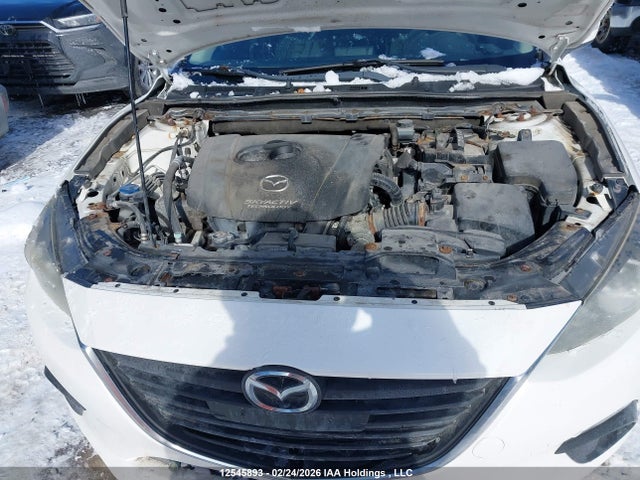 JM1BM1U73E1178285 Mazda Mazda3 Gx-sky