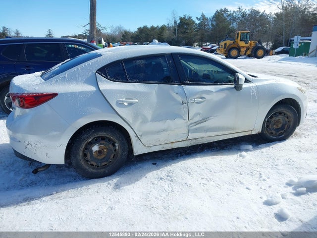 JM1BM1U73E1178285 Mazda Mazda3 Gx-sky