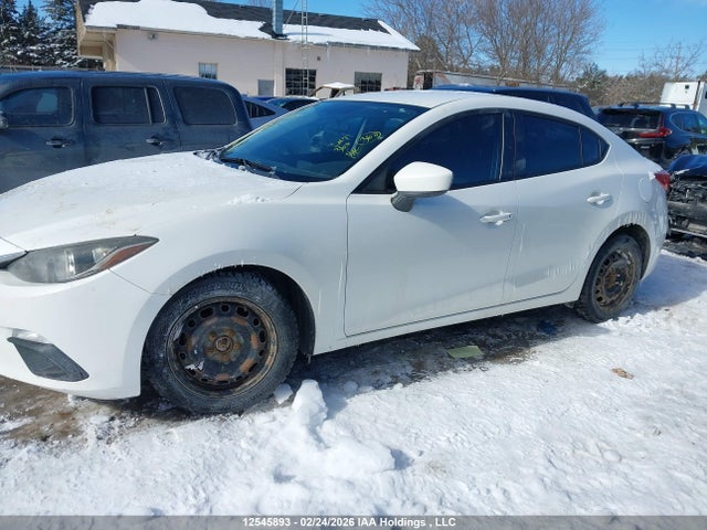 JM1BM1U73E1178285 Mazda Mazda3 Gx-sky
