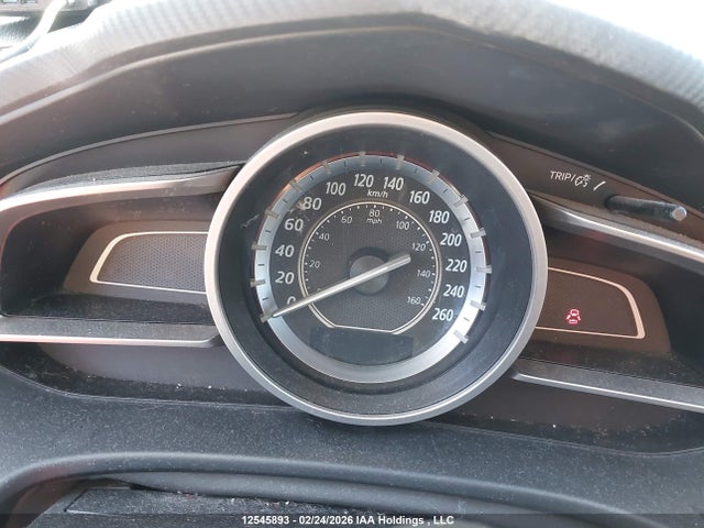JM1BM1U73E1178285 Mazda Mazda3 Gx-sky