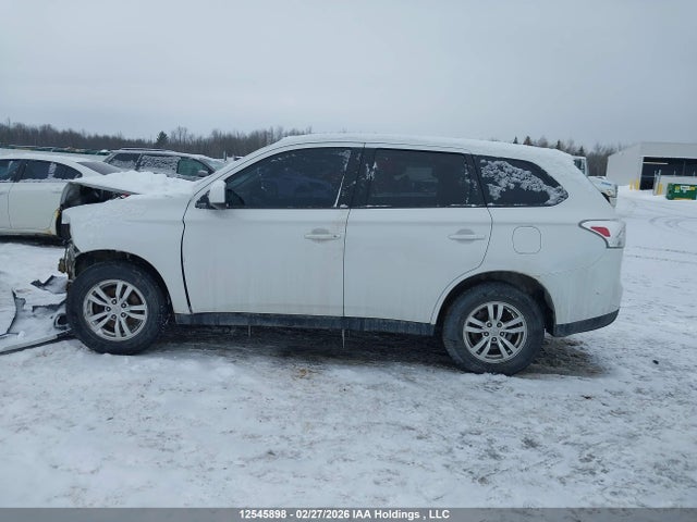 Продажа на аукционе авто 2014 Mitsubishi Outlander Es, vin: JA4AZ2A39EZ601824, номер лота: 12545898