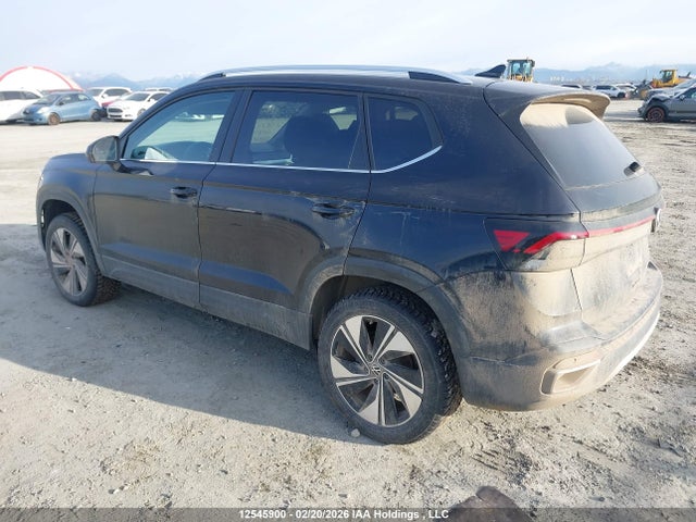 3VVUC7B28SM060674 Volkswagen TAOS SE