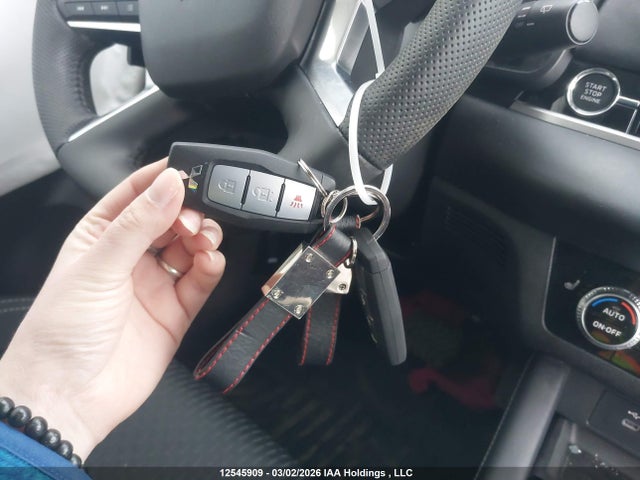 JA4J4UA80SZ618528 Mitsubishi Outlander Es