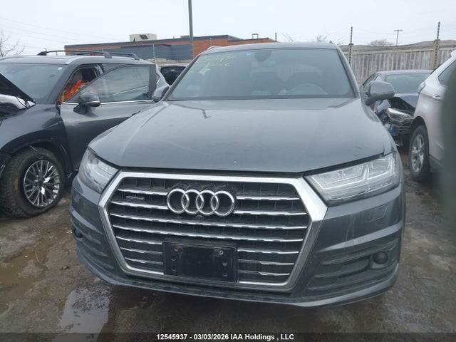 WA1WAAF76HD003162 Audi Q7 3.0t Technik