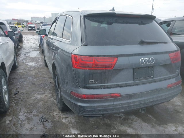 WA1WAAF76HD003162 Audi Q7 3.0t Technik