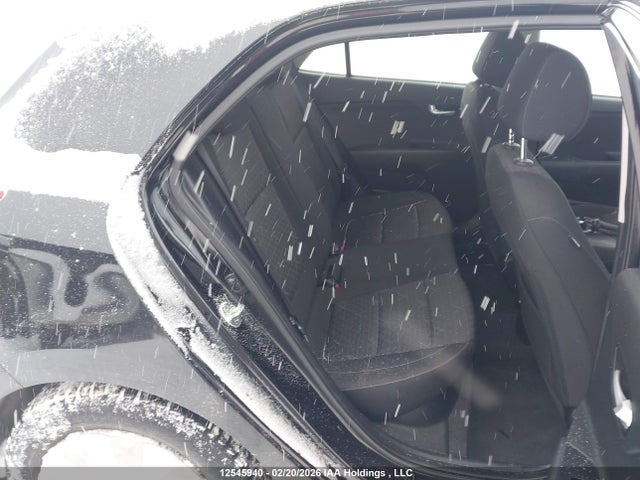 3KPA25AB1KE244763 KIA Rio Lx/lx+