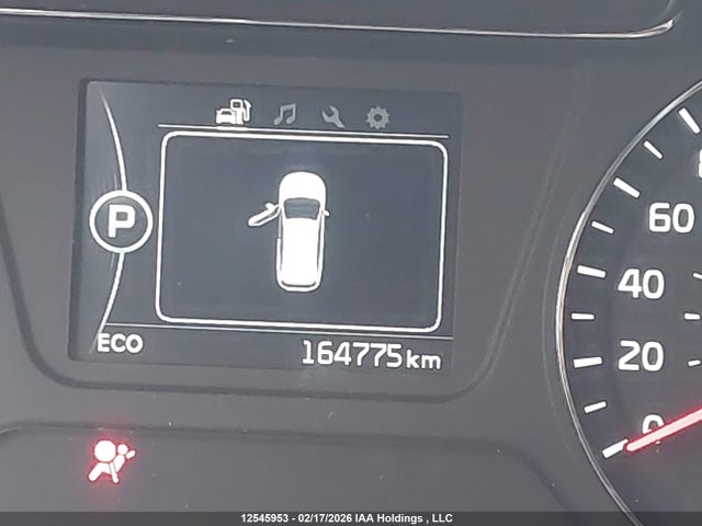 5XYPGDA1XJG354127 KIA Sorento 2.0l Lx