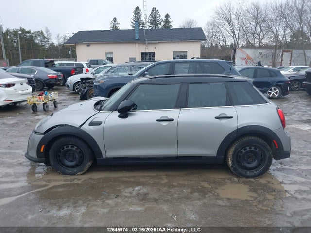 WMW33DK04R2W00303 Mini 5 Door Cooper
