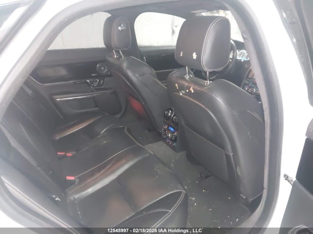 SAJXJ1CDXF8V87433 Jaguar Xj 3.0l Premium Luxury