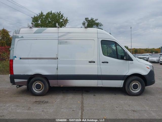 W1Y4KBHY8RP719384 Mercedes-Benz Sprinter 2500 High Roof 4-cyl Diesel/standard Roof 4-cyl Diesel