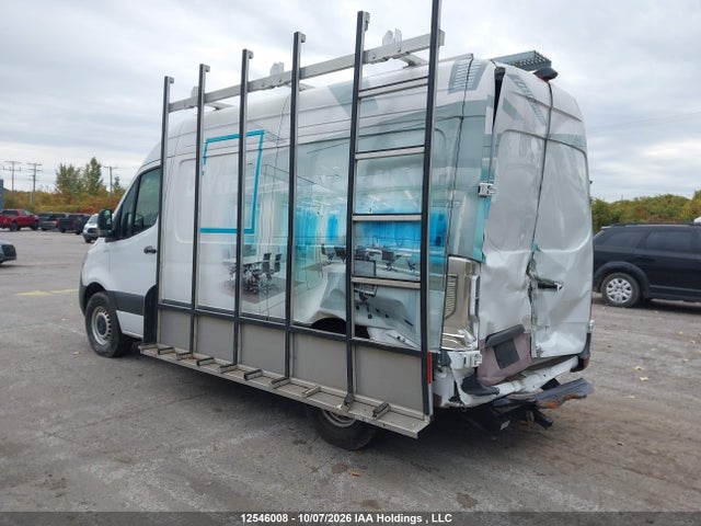 W1Y4KBHY8RP719384 Mercedes-Benz Sprinter 2500 High Roof 4-cyl Diesel/standard Roof 4-cyl Diesel