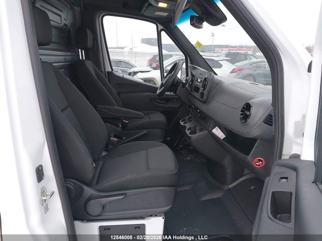 W1Y4KBHY8RP719384 Mercedes-Benz Sprinter 2500 High Roof 4-cyl Diesel/standard Roof 4-cyl Diesel