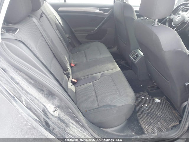 3VW217AUXFM083469 Volkswagen Golf