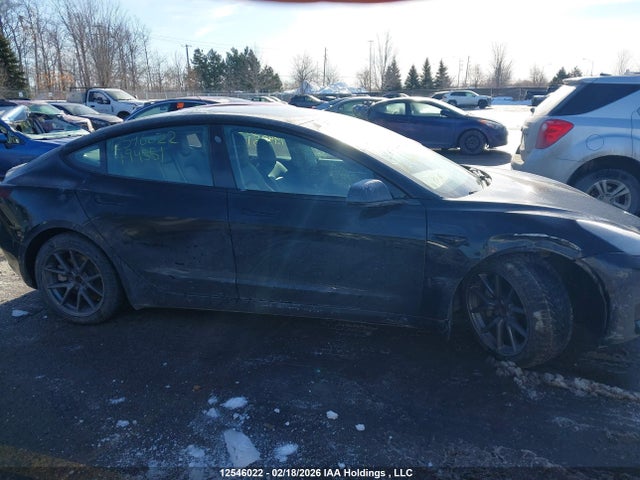 12546022 :رقم المزاد ، 5YJ3E1EA0NF194351 vin ، 2022 Tesla Model 3 Rwd/standard Range مزاد بيع