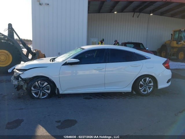Продажа на аукционе авто 2018 Honda Civic Lx, vin: 2HGFC2E59JH016004, номер лота: 12546030