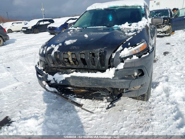 1C4PJMBS4GW311472 Jeep Cherokee Trailhawk