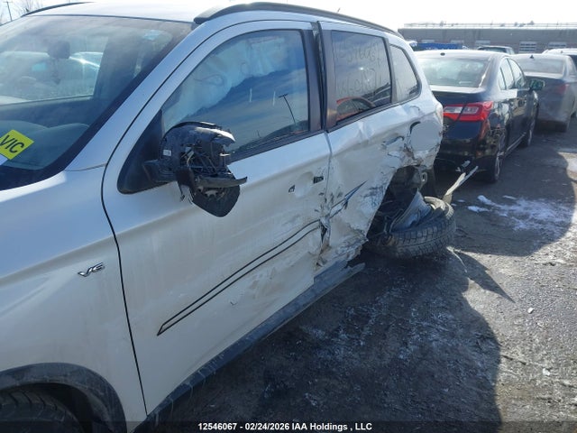 Aukcja sprzedaży 2015 Mitsubishi Outlander, vin: JA4JZ3AX3FZ601571, numer aukcji: 12546067