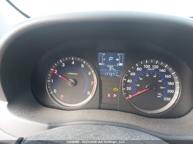 KMHCT5AE9HU316332 Hyundai Accent