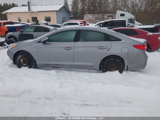 5NPE24AF0FH185205 Hyundai SONATA SE