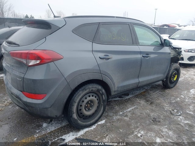 Hyundai Tucson 2017 KM8J3CA45HU451651 Image 4