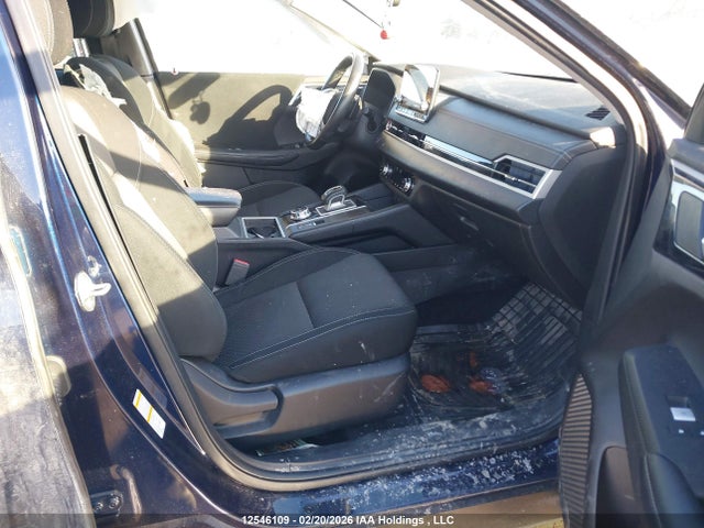 JA4J4UA8XNZ615110 Mitsubishi Outlander Se/black Edition
