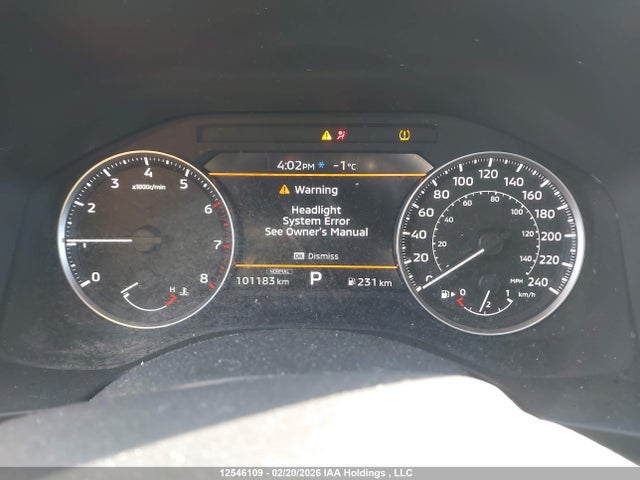JA4J4UA8XNZ615110 Mitsubishi Outlander Se/black Edition