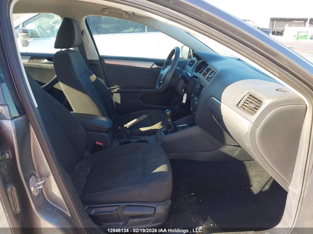 3VW167AJ2GM383074 Volkswagen Jetta 1.4 Tsi Trendline/1.4 Tsi Trendline+