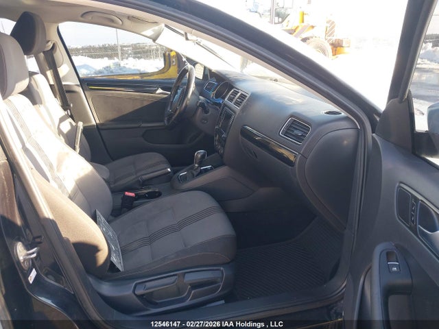 3VWDB7AJ0HM372066 Volkswagen Jetta Wolfsburg Edition