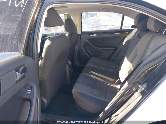 3VWDB7AJ0HM372066 Volkswagen Jetta Wolfsburg Edition