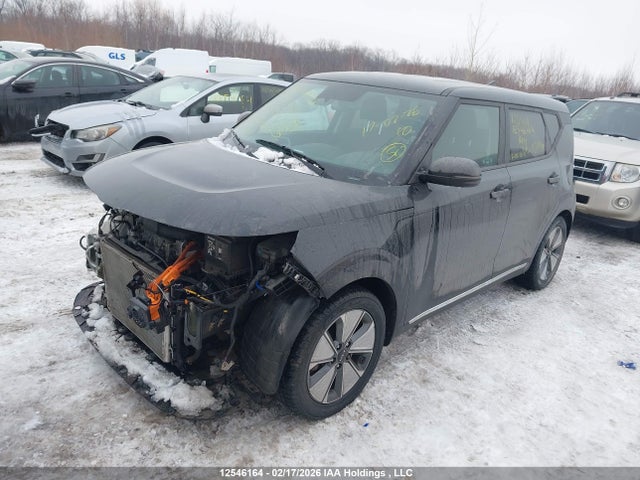 12546164 :رقم المزاد ، KNDJ23A29P7029949 vin ، 2023 Kia Soul Ev Premium مزاد بيع