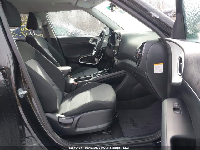 12546164 :رقم المزاد ، KNDJ23A29P7029949 vin ، 2023 Kia Soul Ev Premium مزاد بيع