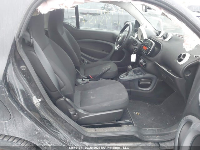 WMEFJ5DA7HK195457 Smart Fortwo