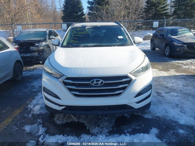 12546206 :رقم المزاد ، KM8J3CA40JU744850 vin ، 2018 Hyundai Tucson مزاد بيع