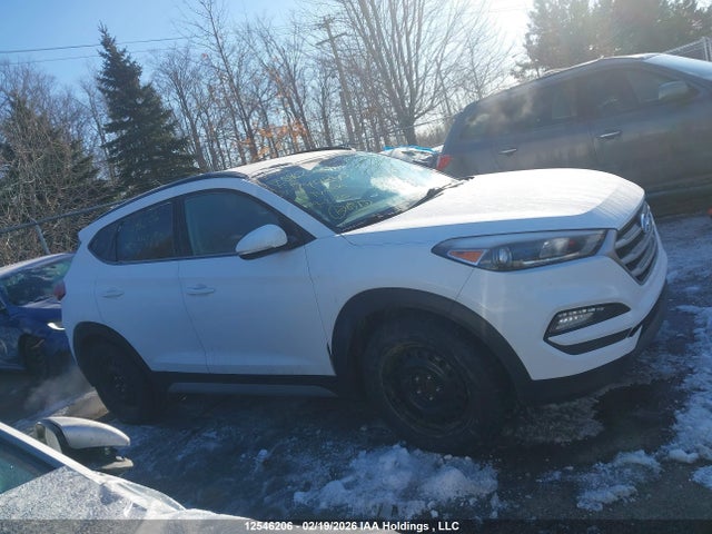 12546206 :رقم المزاد ، KM8J3CA40JU744850 vin ، 2018 Hyundai Tucson مزاد بيع