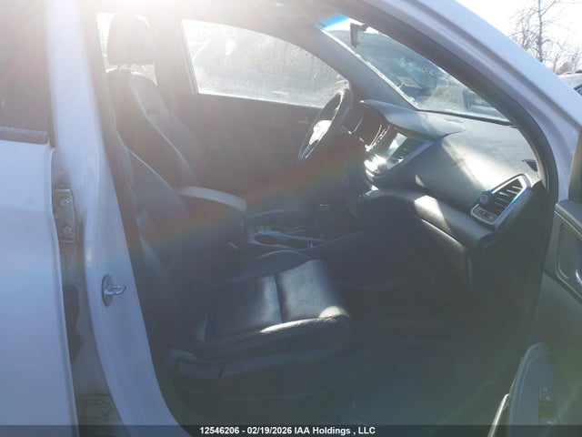 12546206 :رقم المزاد ، KM8J3CA40JU744850 vin ، 2018 Hyundai Tucson مزاد بيع